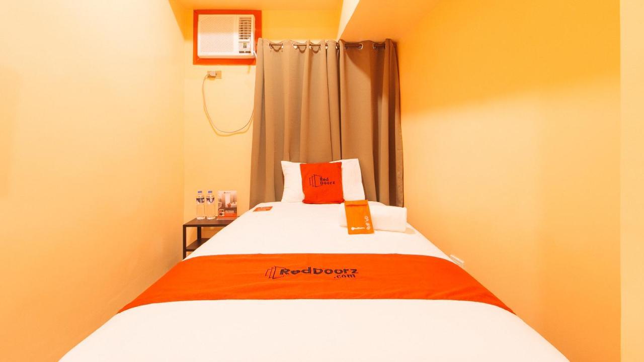 RedDoorz Plus @ Kaizen Suites Taft Avenue Manila Exterior foto