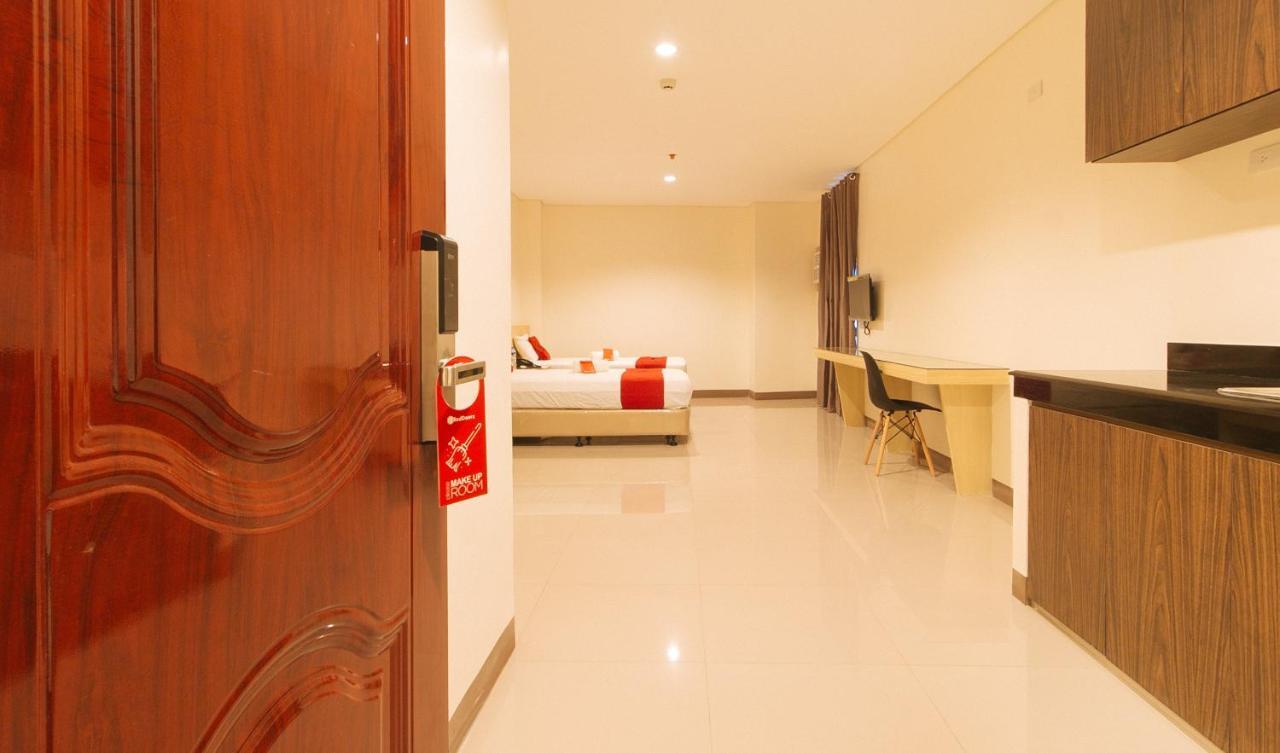 RedDoorz Plus @ Kaizen Suites Taft Avenue Manila Exterior foto