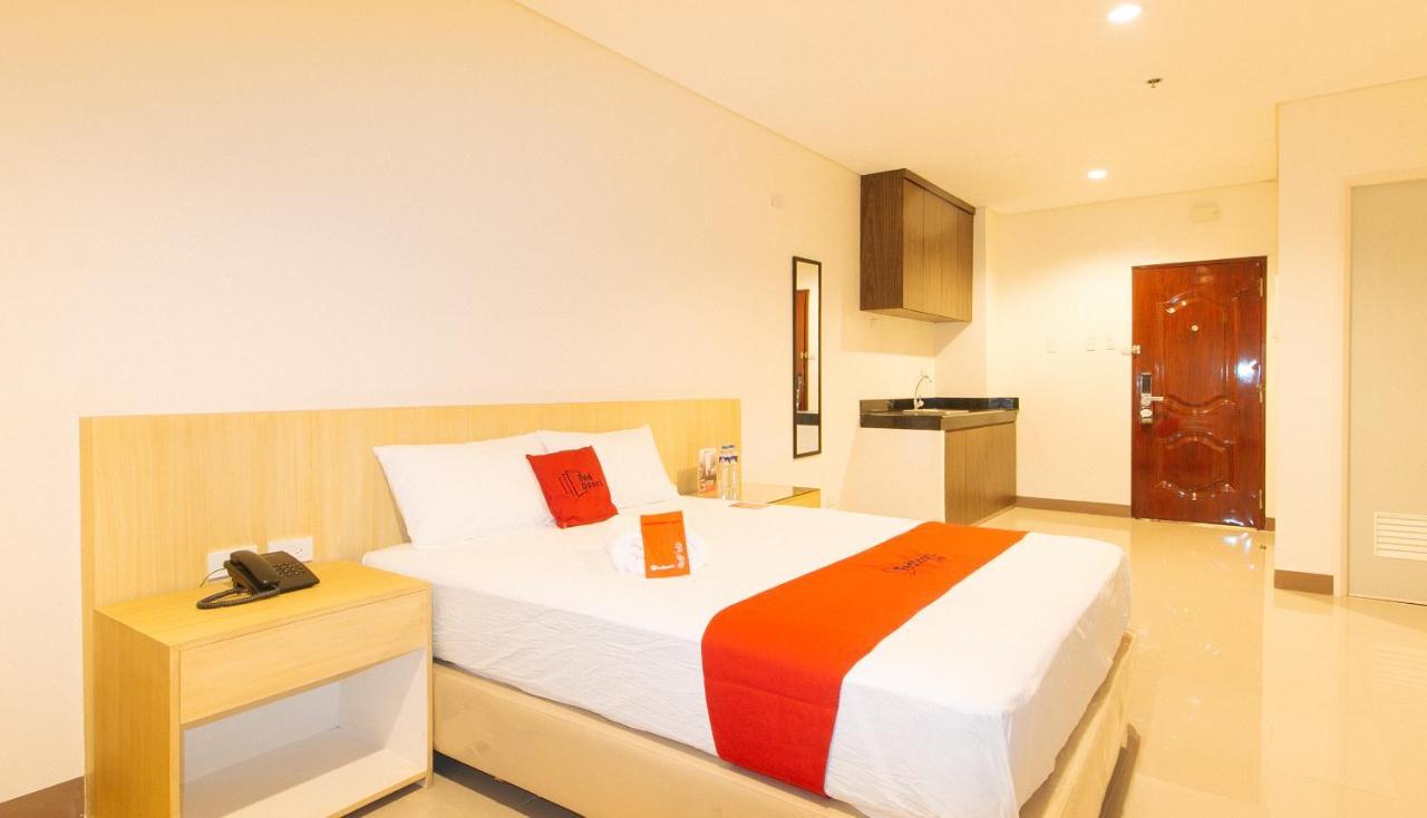 RedDoorz Plus @ Kaizen Suites Taft Avenue Manila Exterior foto