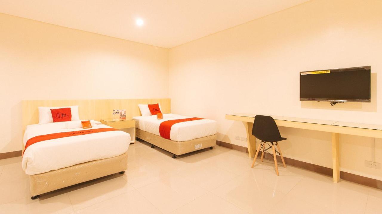 RedDoorz Plus @ Kaizen Suites Taft Avenue Manila Exterior foto