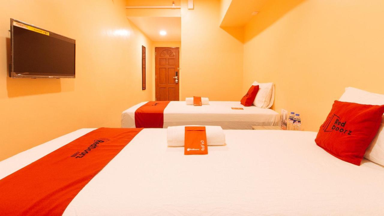 RedDoorz Plus @ Kaizen Suites Taft Avenue Manila Exterior foto